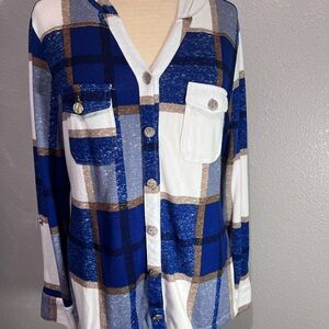 New York Laundry Light Blue and White Shirt